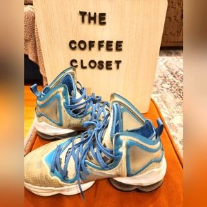 Nike LeBron 19,size 7, white and light blue